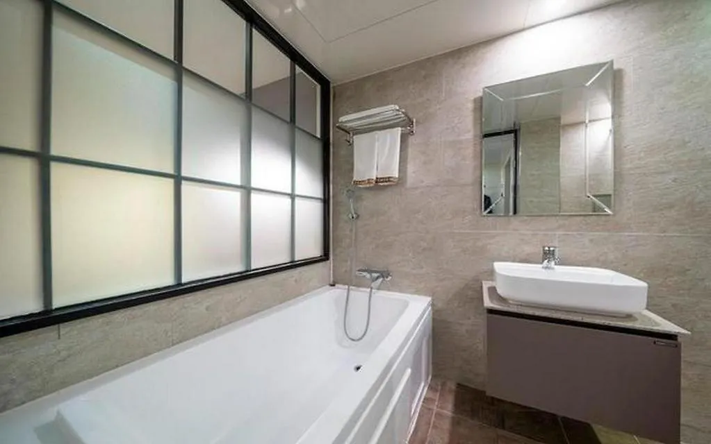 Premier Hotel Xym Soul