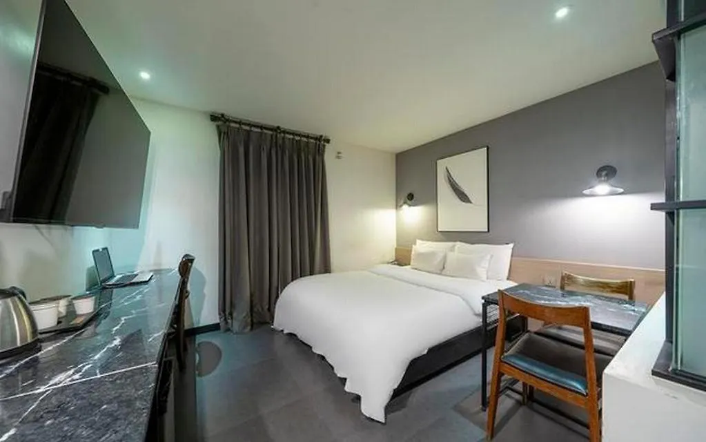Motel Premier Hotel Xym Soul