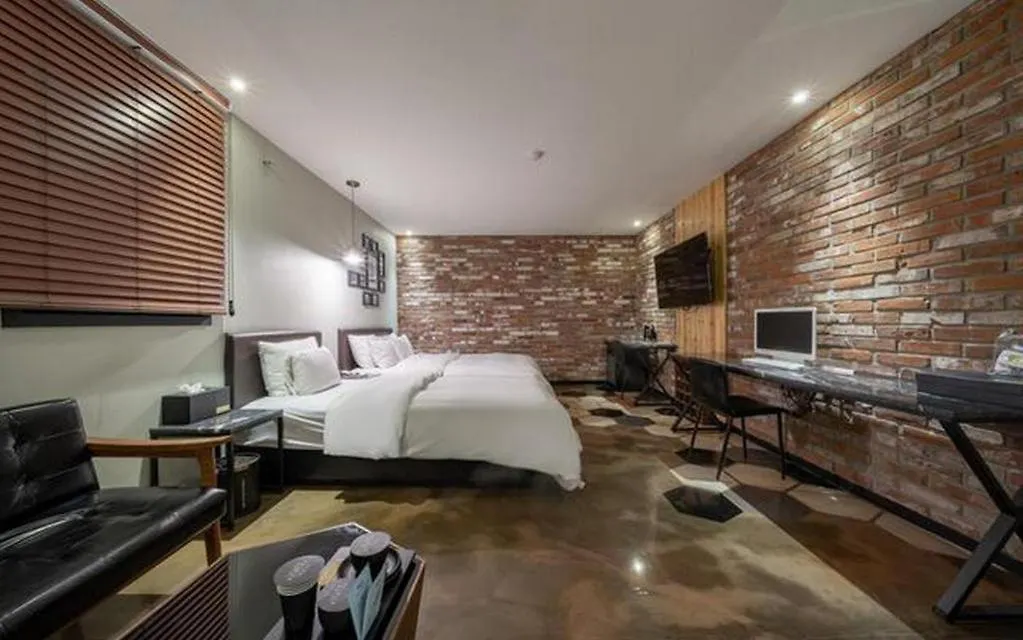 Motel Premier Hotel Xym Soul